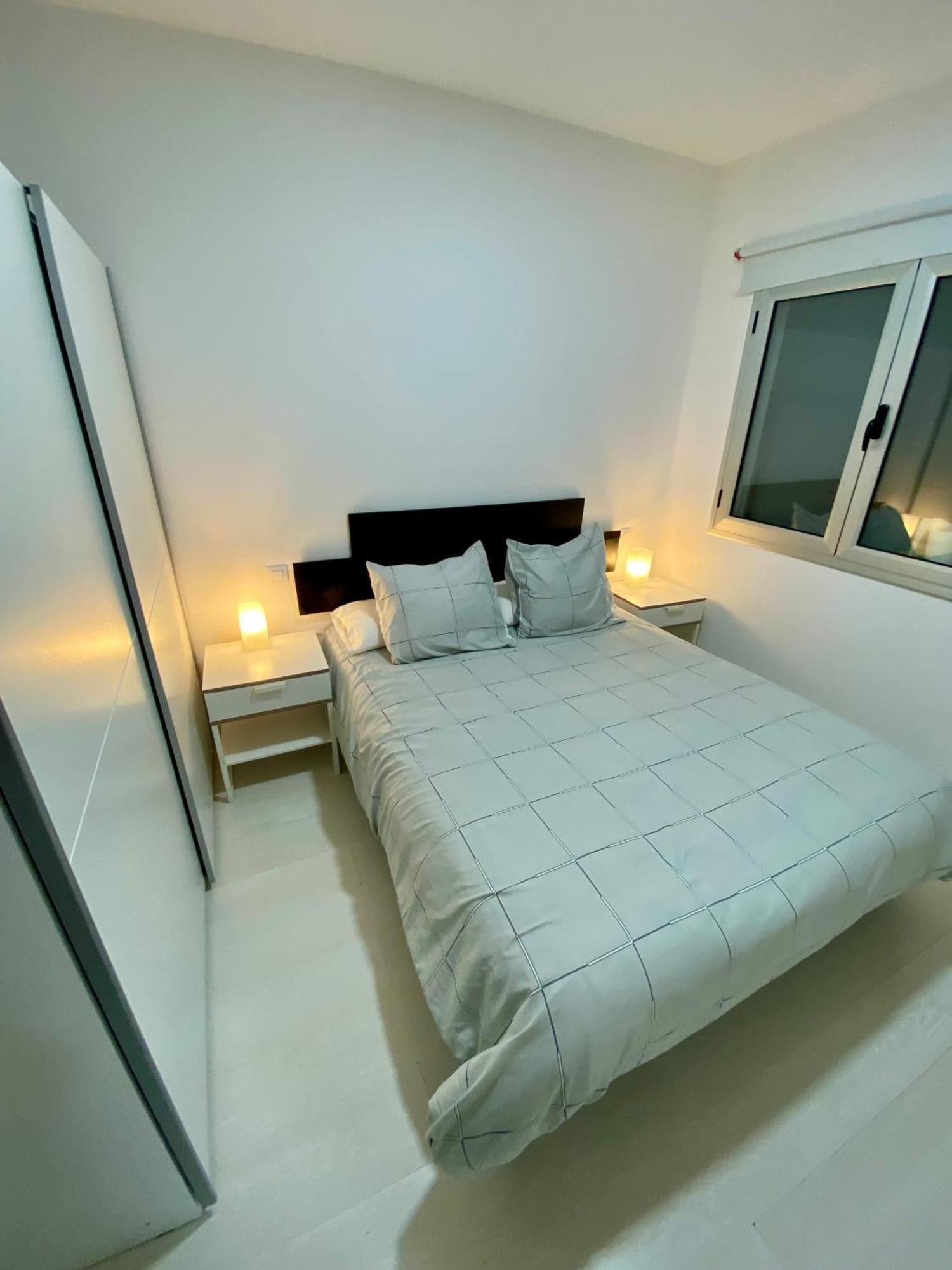 Apartment With A Patio In Las Canteras Las Palmas de Gran Canaria Exterior photo
